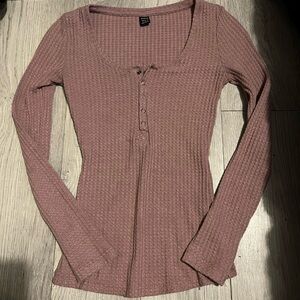 SHEIN
Size small 
Color pinkish red